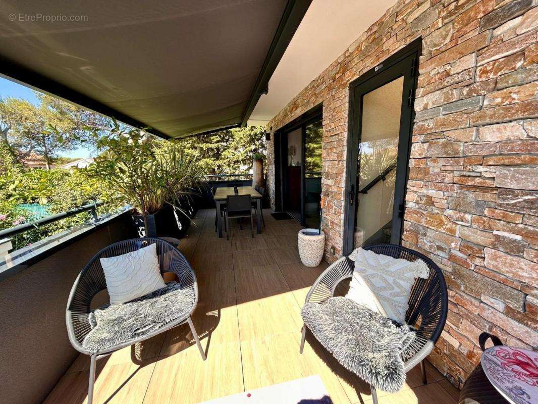 Appartement à SAINT-RAPHAEL