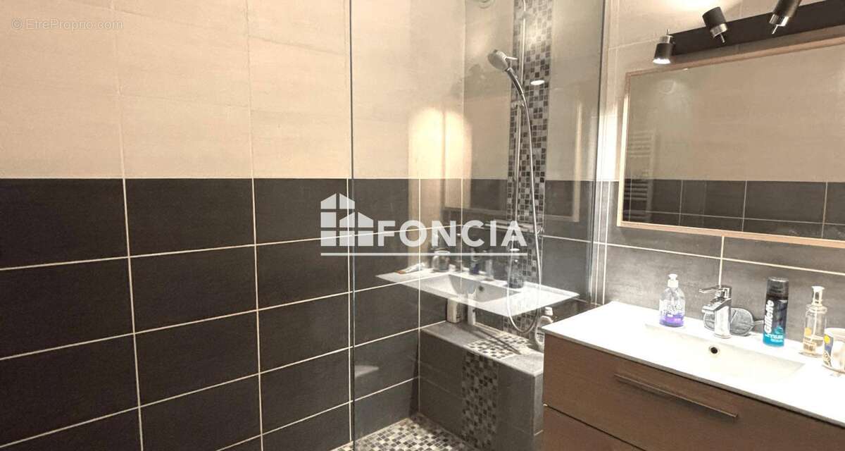 Appartement à JUVISY-SUR-ORGE