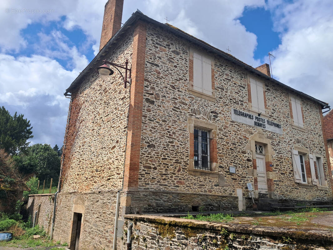 Maison à BENAYES