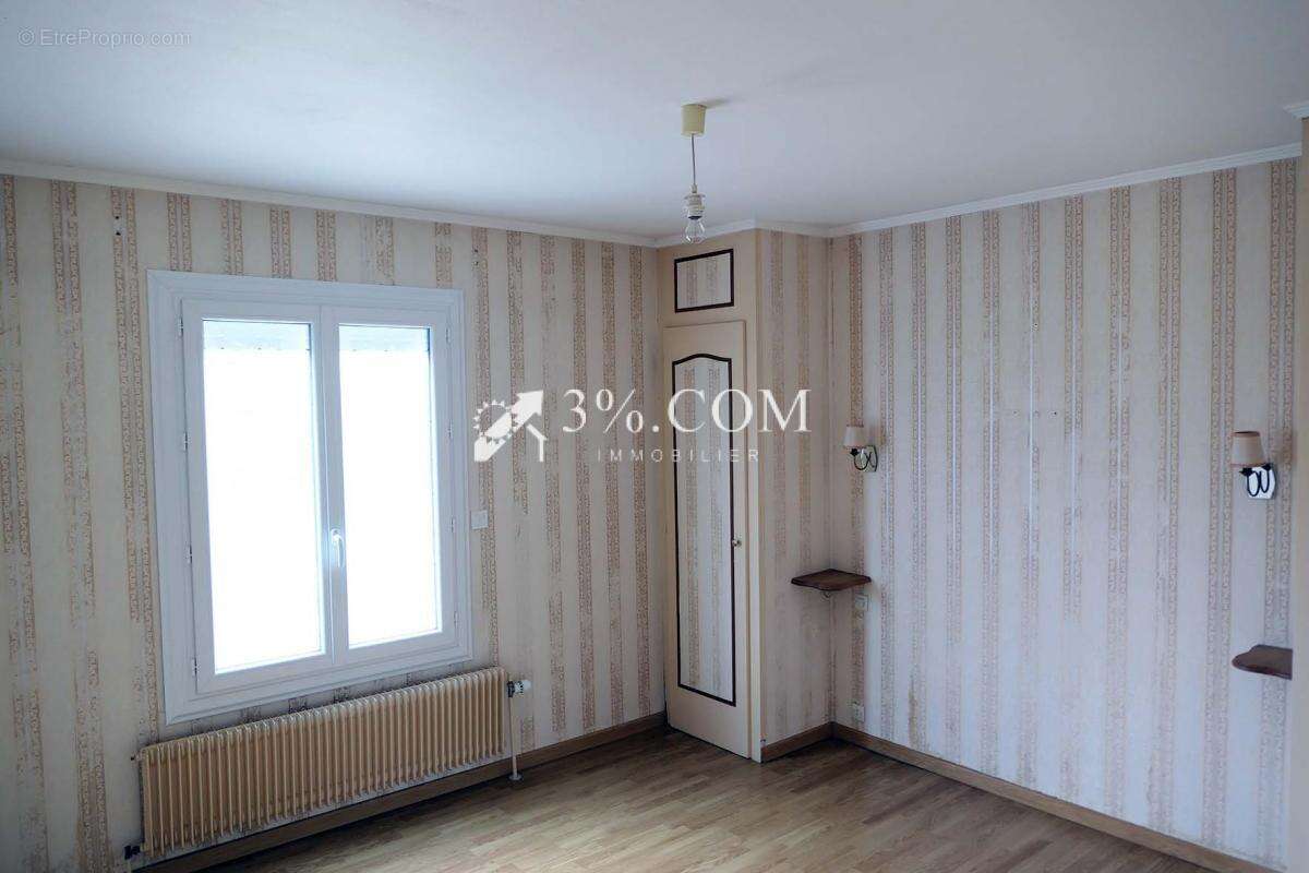 Maison à NEUFCHATEL-EN-BRAY