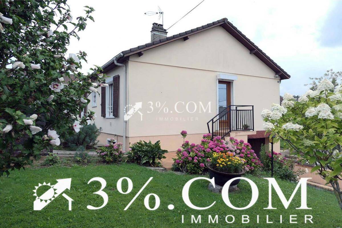 Maison à NEUFCHATEL-EN-BRAY