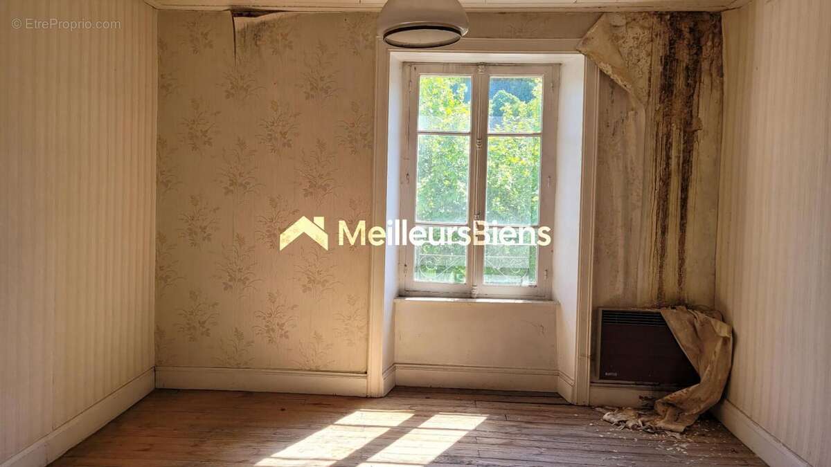 Appartement à LAROQUEBROU