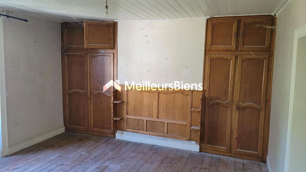 Appartement à LAROQUEBROU