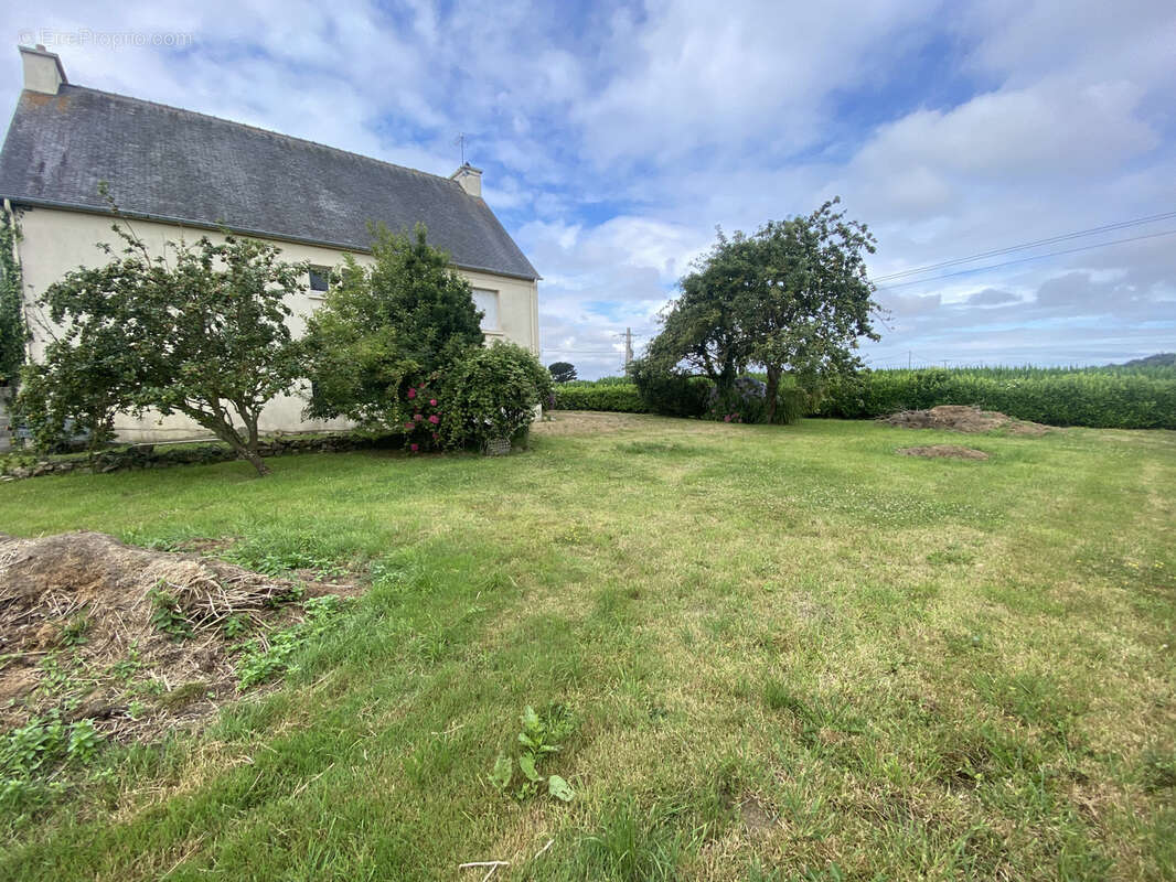 Maison à PLOUBAZLANEC