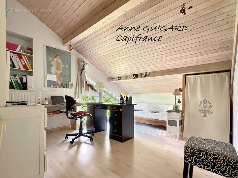 Maison à SAINT-JORIOZ