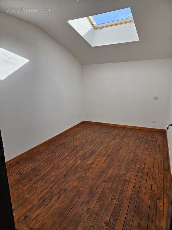 Maison à MARGUESTAU