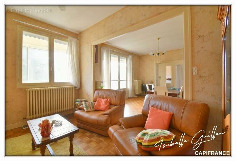 Maison à CHATEAUMEILLANT