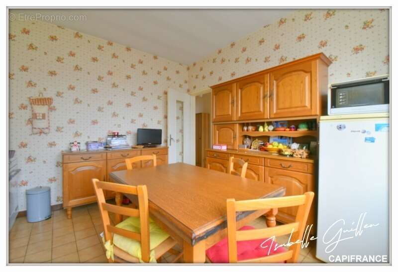 Maison à CHATEAUMEILLANT