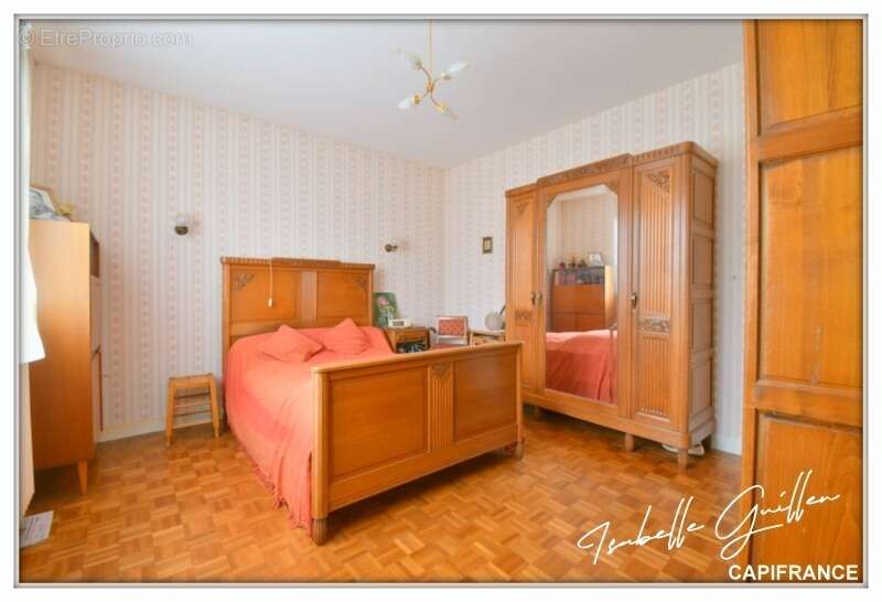 Maison à CHATEAUMEILLANT