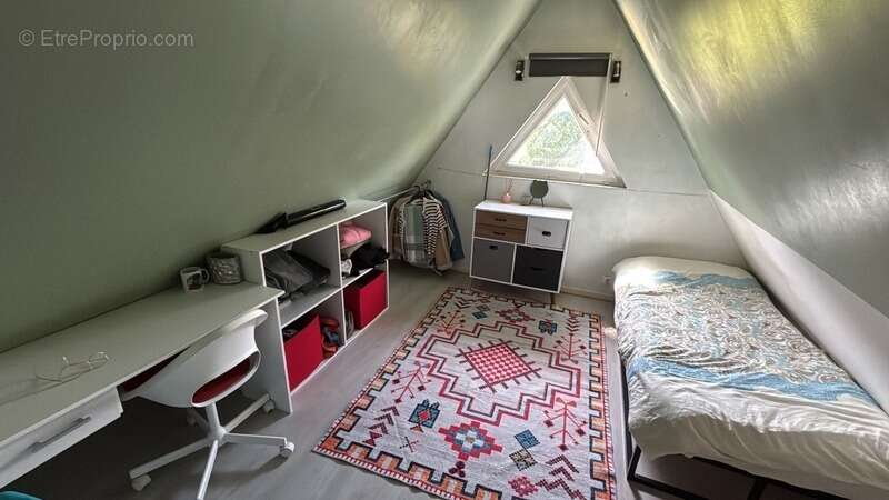 Maison à SAINT-CHRISTOPHE-SUR-CONDE