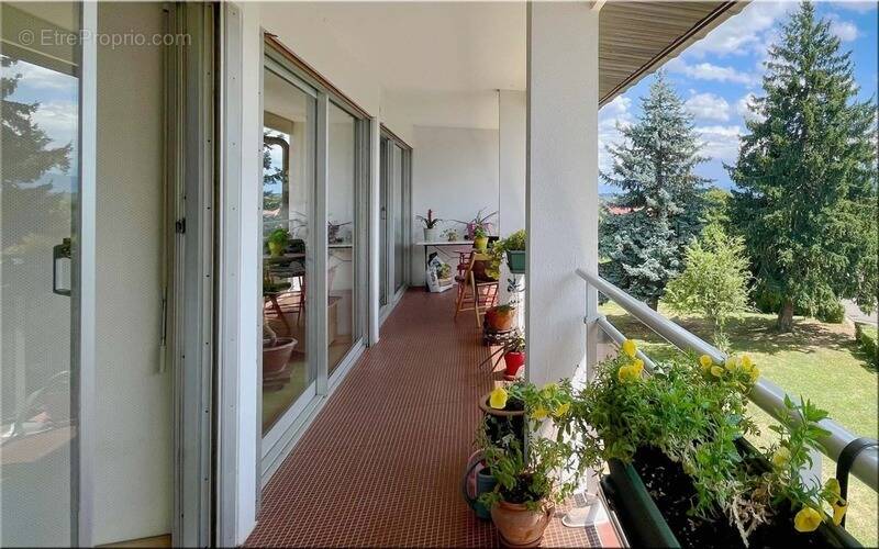 Appartement à PREVESSIN-MOENS