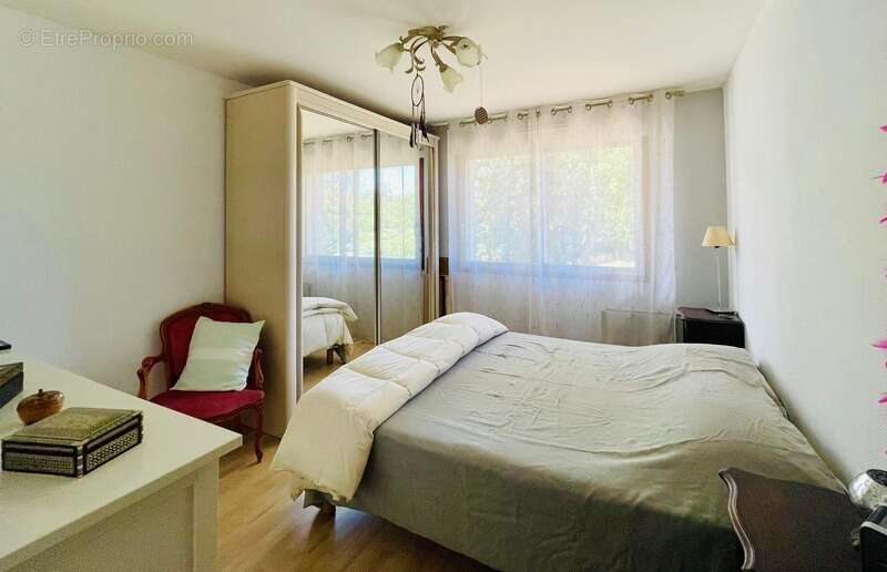 Appartement à PREVESSIN-MOENS