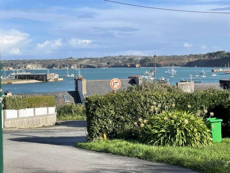 Maison à CAMARET-SUR-MER