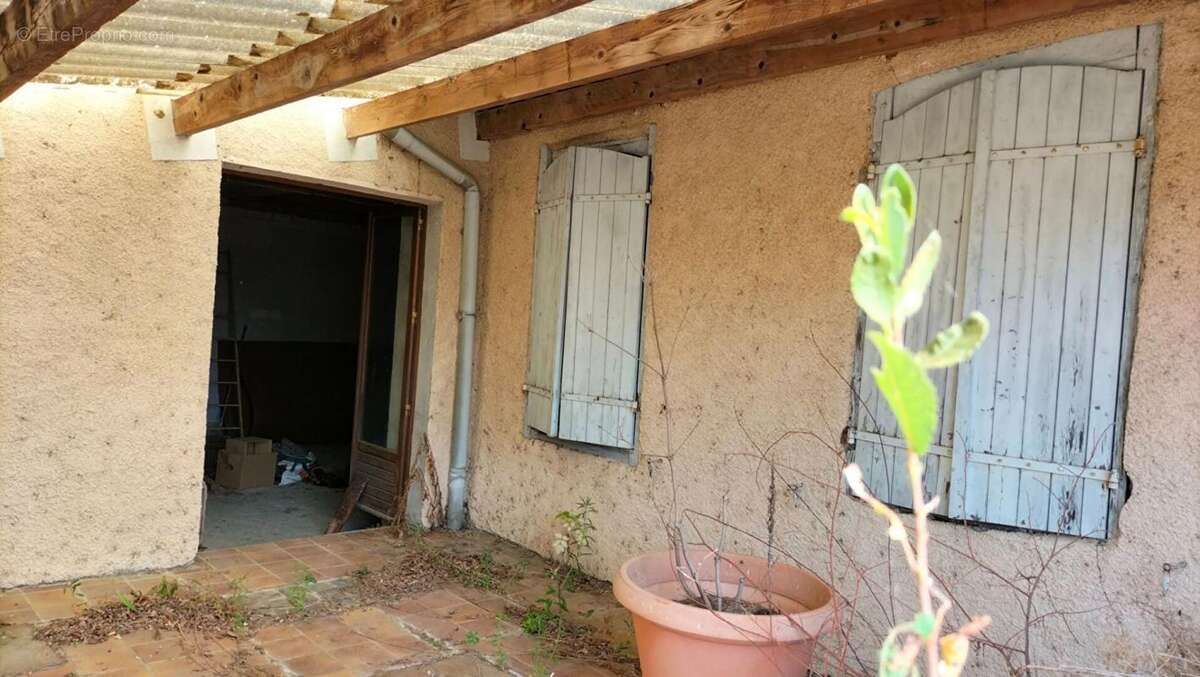 Maison à PUYCASQUIER