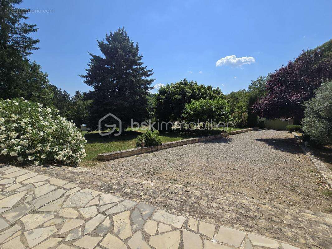 Maison à FORCALQUIER