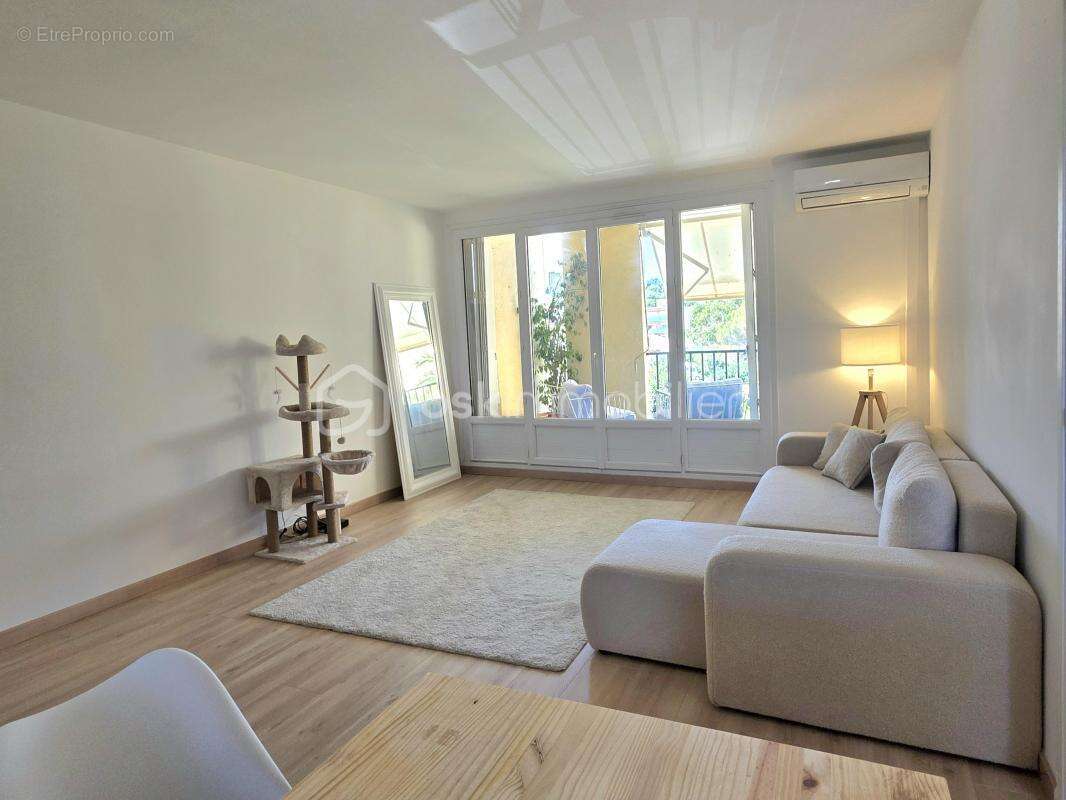 Appartement à SAINT-TROPEZ