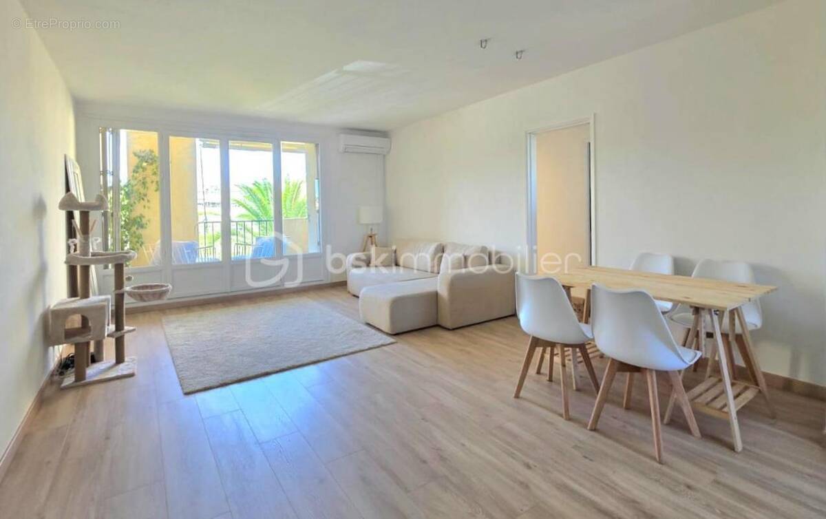 Appartement à SAINT-TROPEZ