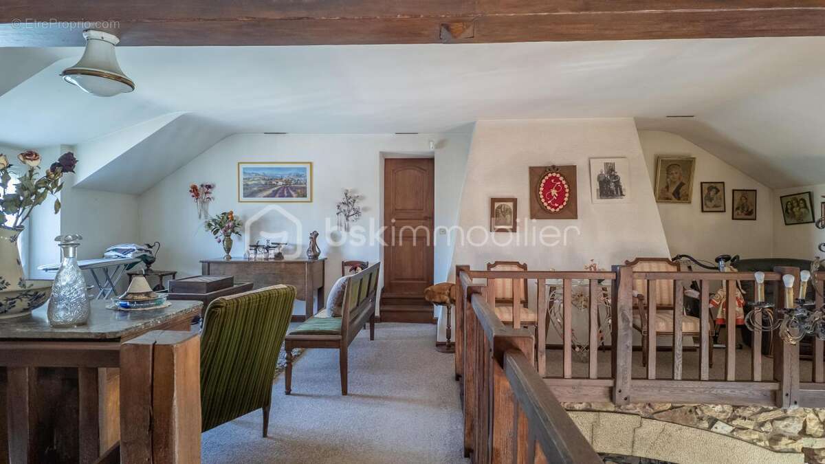 Maison à FOURCHAMBAULT