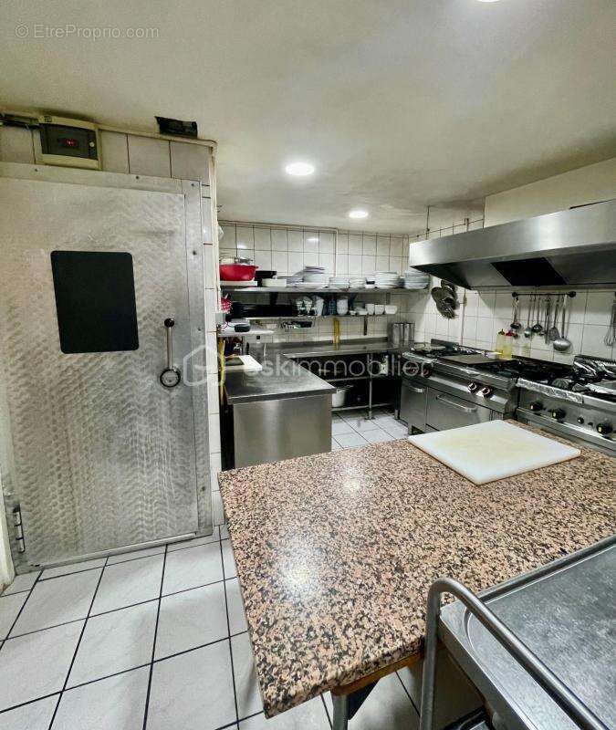 Commerce à HAM-SOUS-VARSBERG