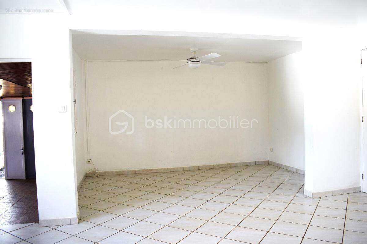 Maison à SAINT-JOSEPH