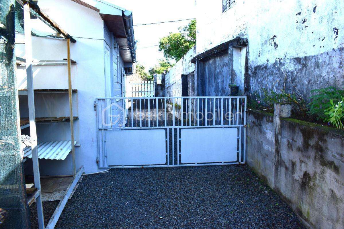 Maison à SAINT-JOSEPH