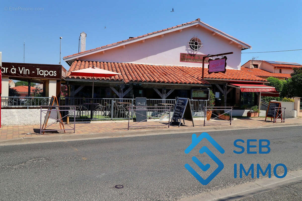 Commerce à SAINT-GENIS-DES-FONTAINES