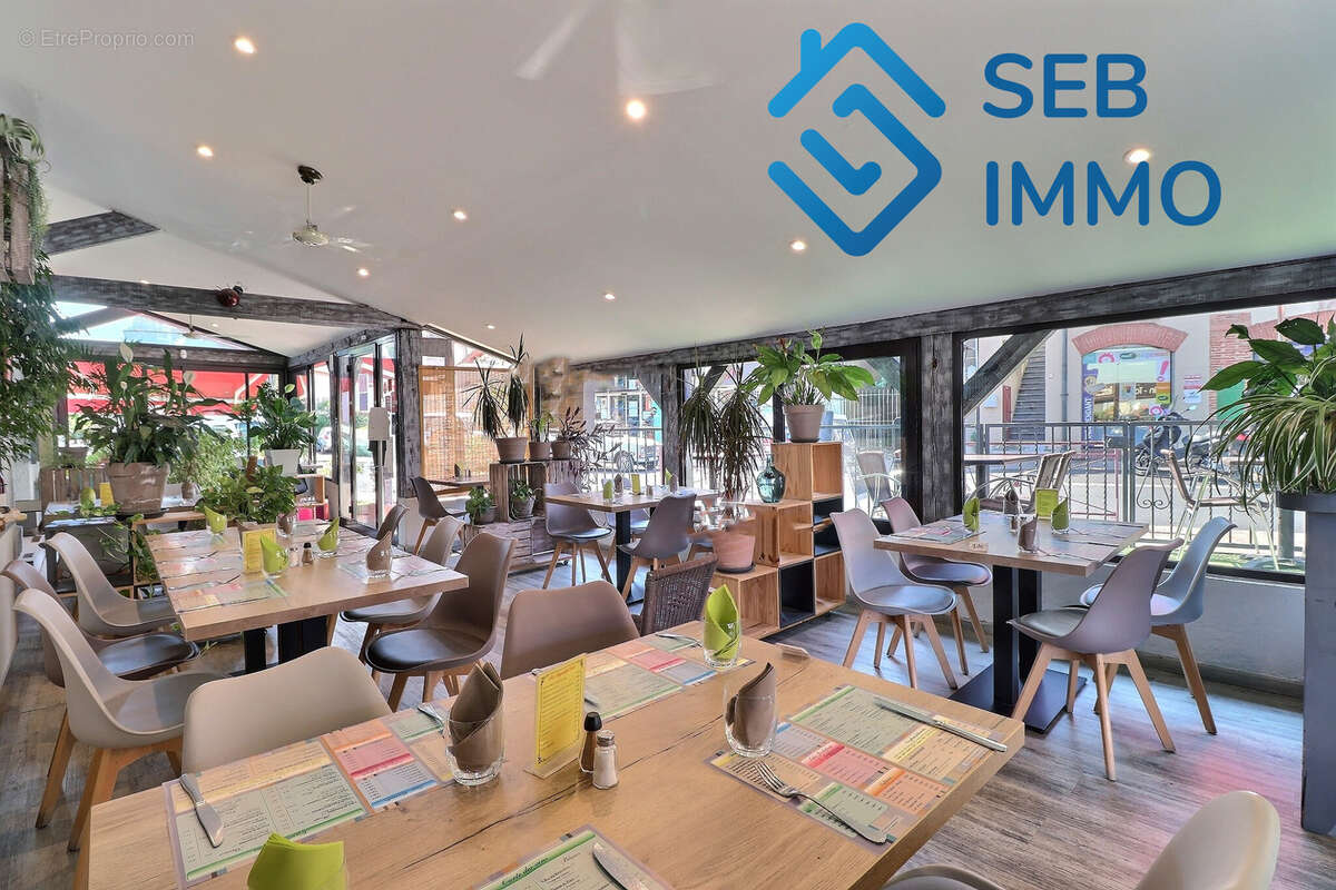 Commerce à SAINT-GENIS-DES-FONTAINES