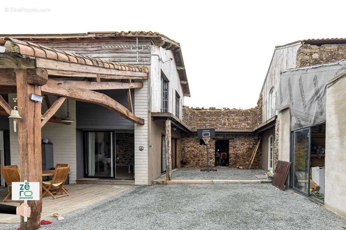 Maison à SAINT-FULGENT