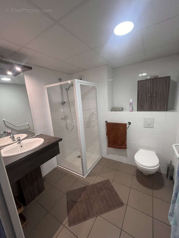 Appartement à YZEURE