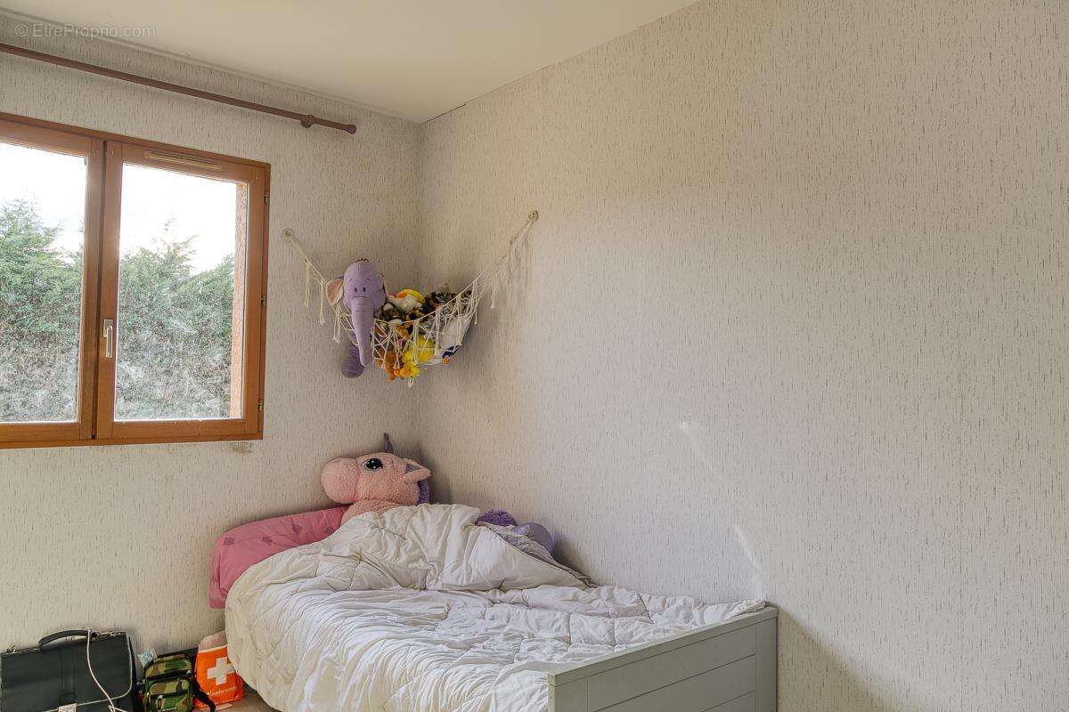 Maison à AUBERIVES-SUR-VAREZE