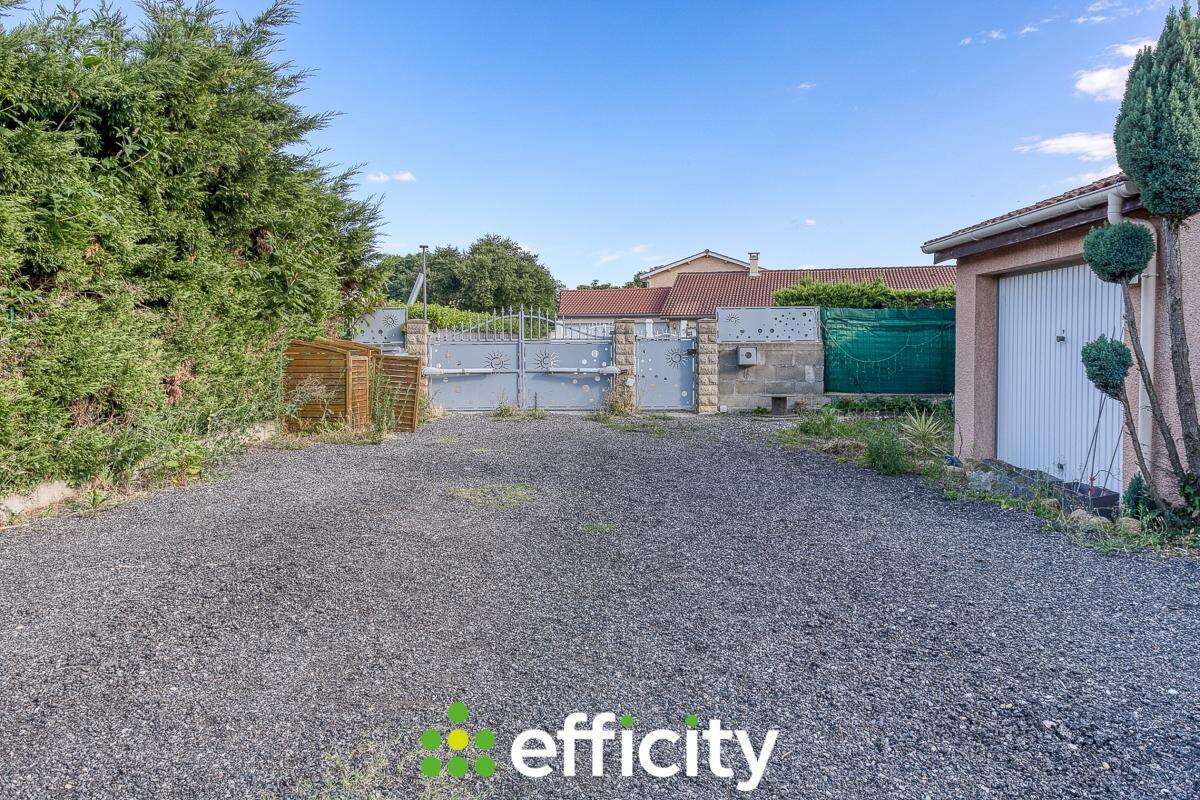 Maison à AUBERIVES-SUR-VAREZE