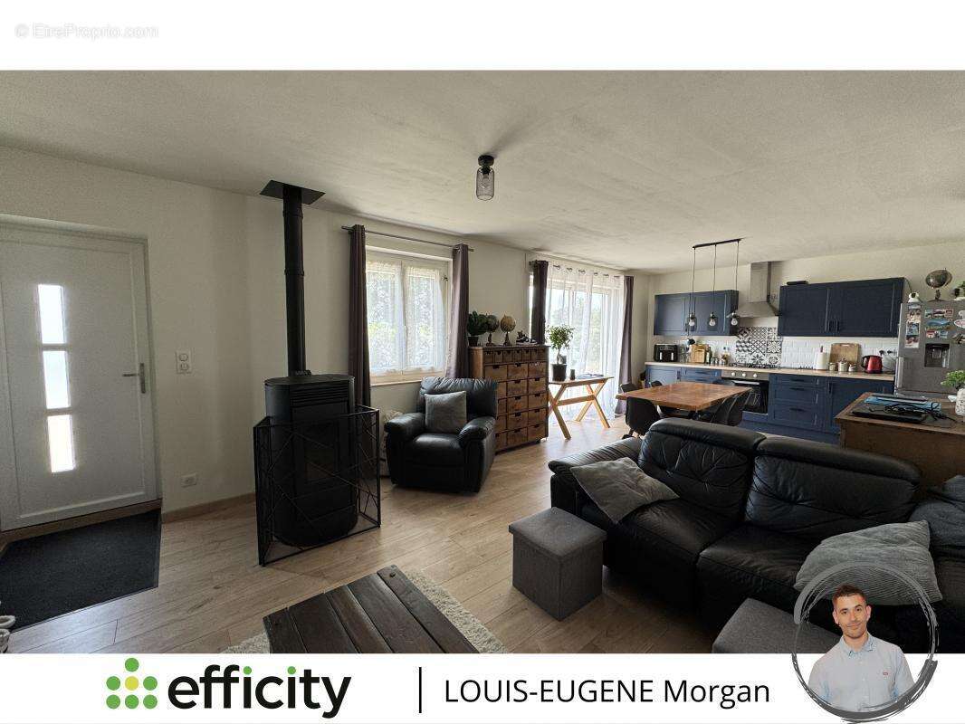 Maison à SAINT-PIERRE-D&#039;EXIDEUIL