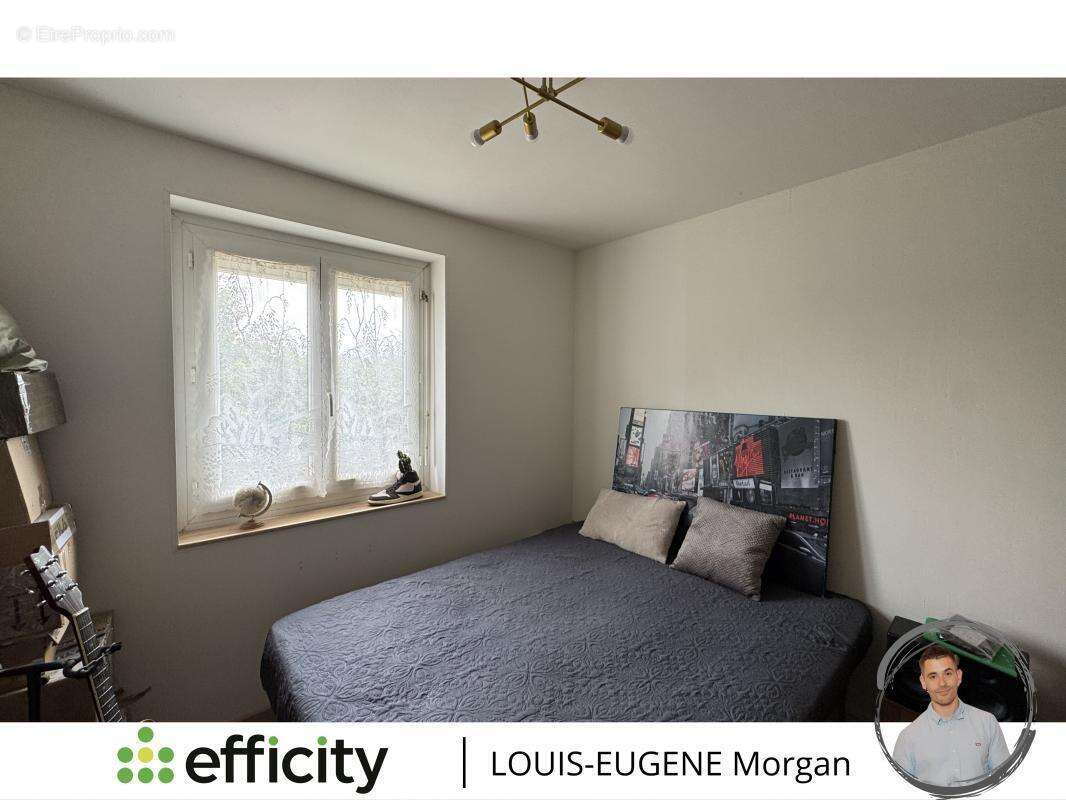 Maison à SAINT-PIERRE-D&#039;EXIDEUIL