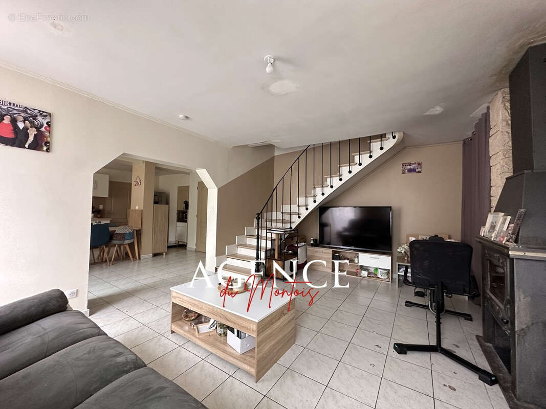 Maison à BRAY-SUR-SEINE