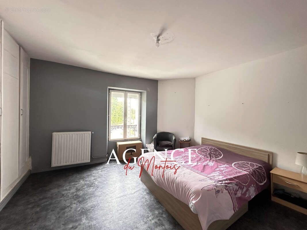 Maison à BRAY-SUR-SEINE