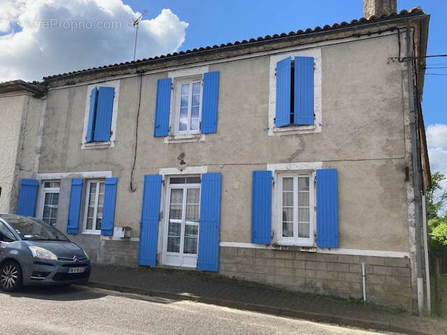 Maison à BAZAS