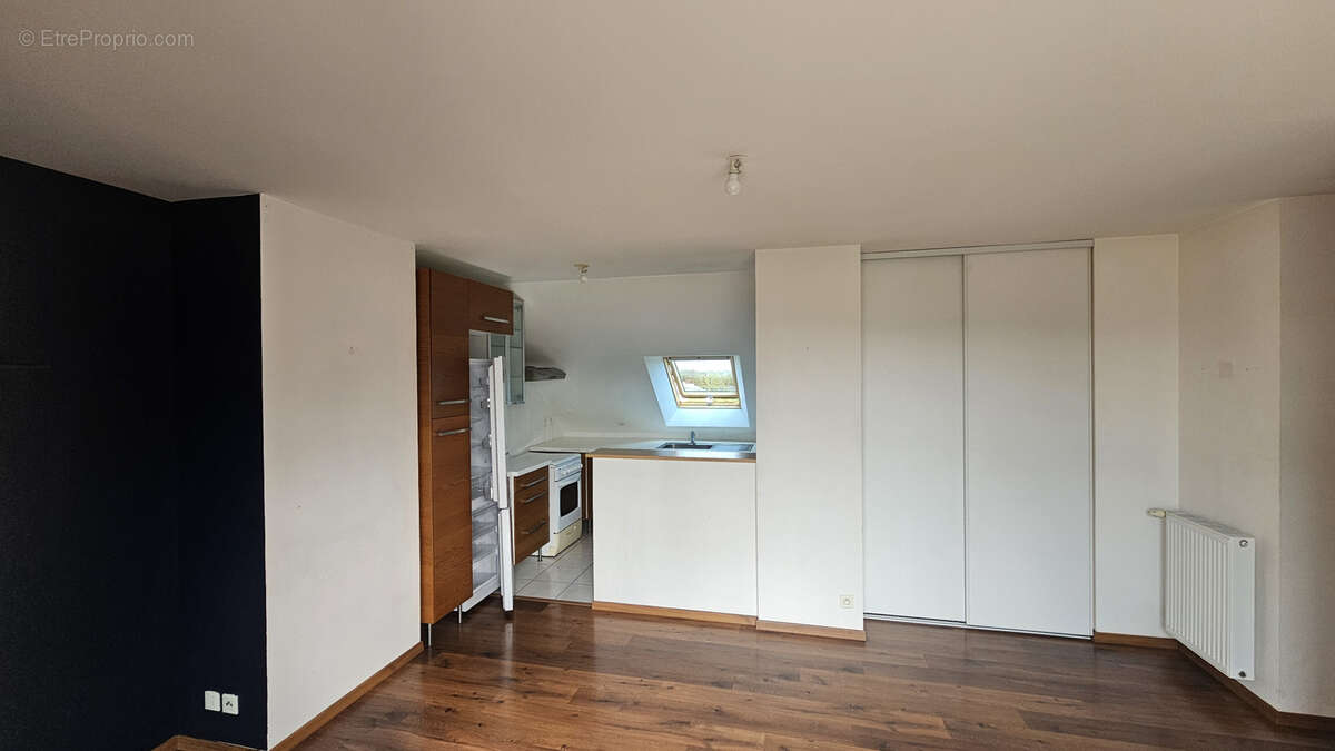 Appartement à SAINT-ERBLON