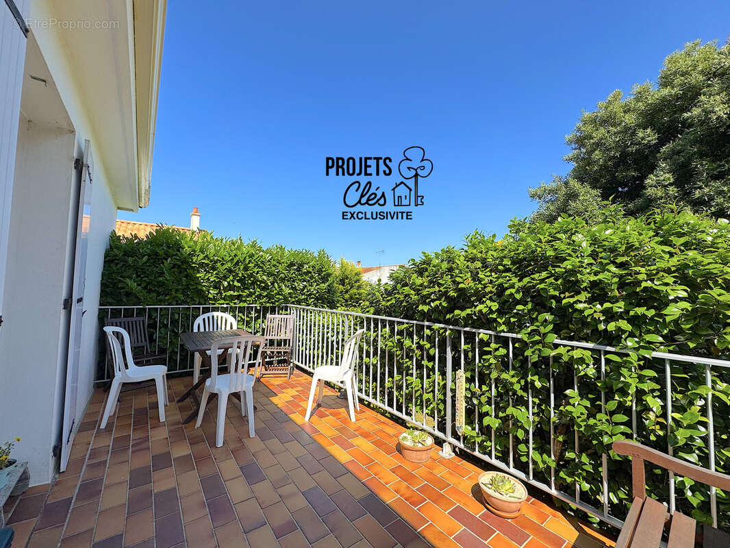 Maison à LE GIROUARD