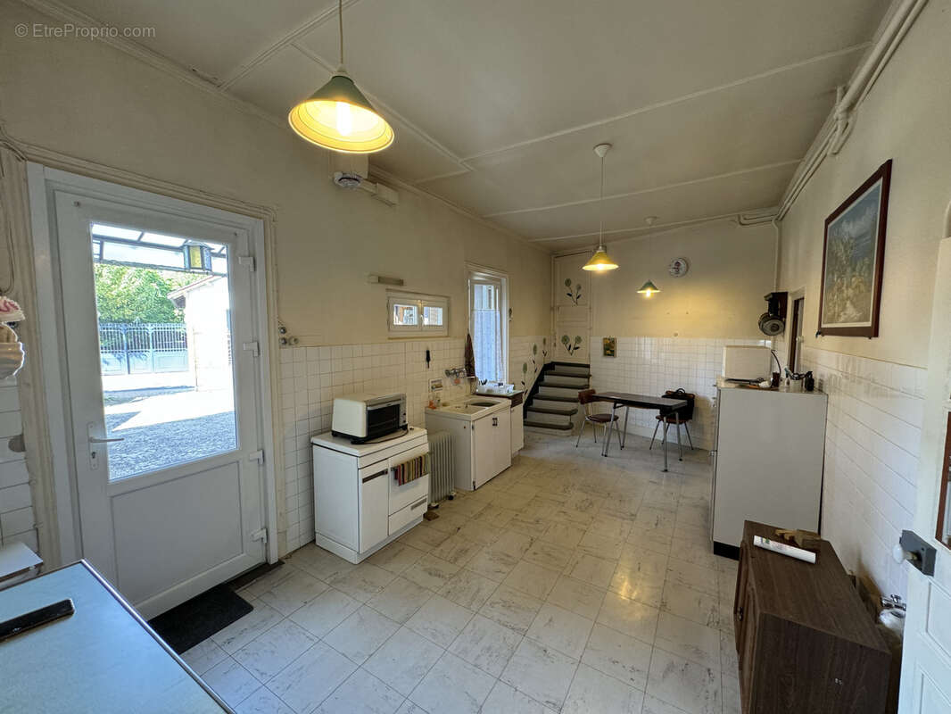 Maison à PONT-DU-CHATEAU