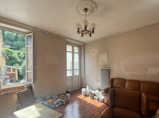 Appartement à TENDE