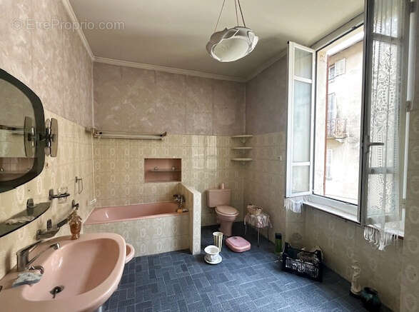 Appartement à TENDE