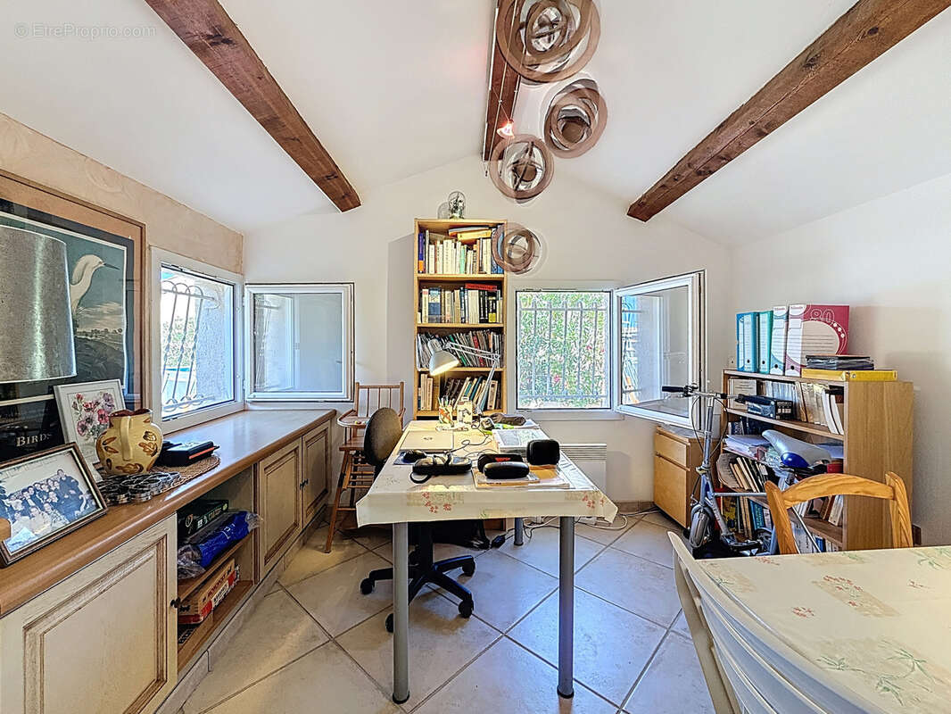 Maison à SIX-FOURS-LES-PLAGES