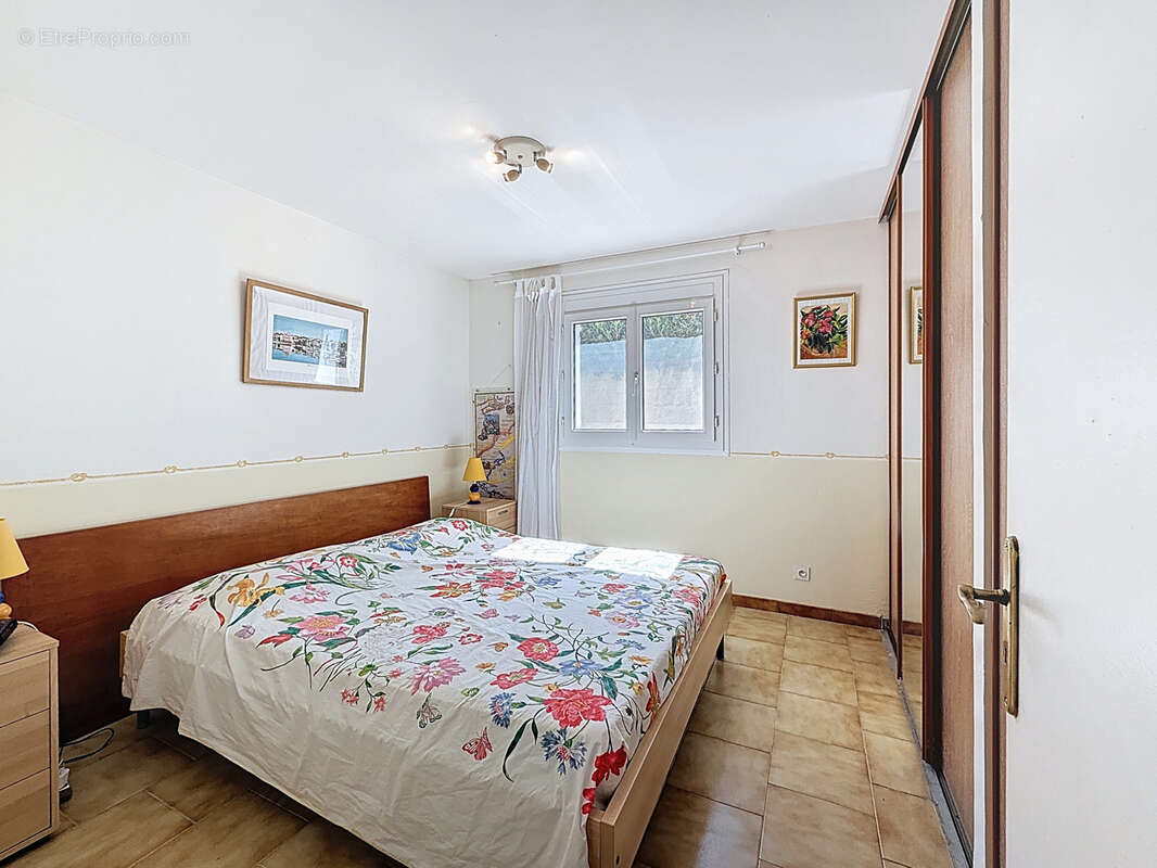 Maison à SIX-FOURS-LES-PLAGES