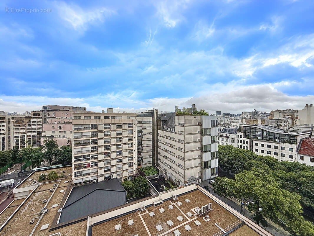 Appartement à PARIS-19E