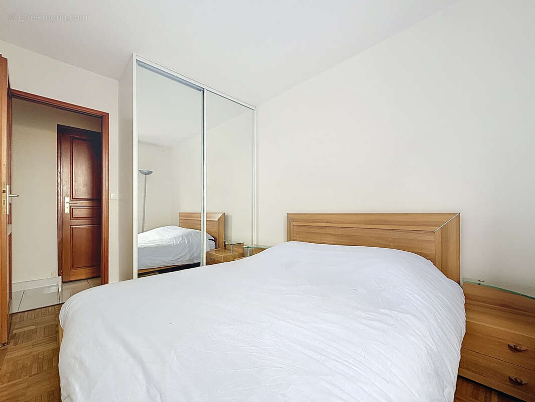 Appartement à PARIS-19E