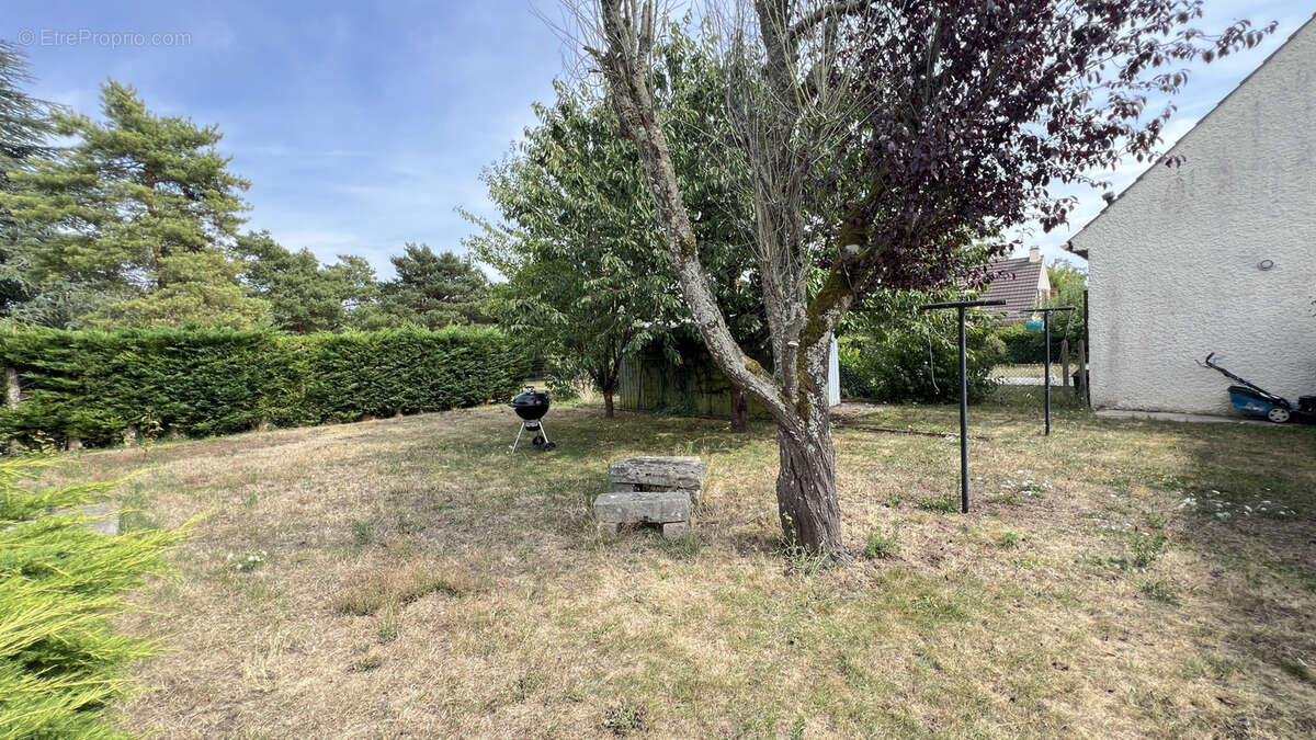 Maison à LA FERTE-ALAIS