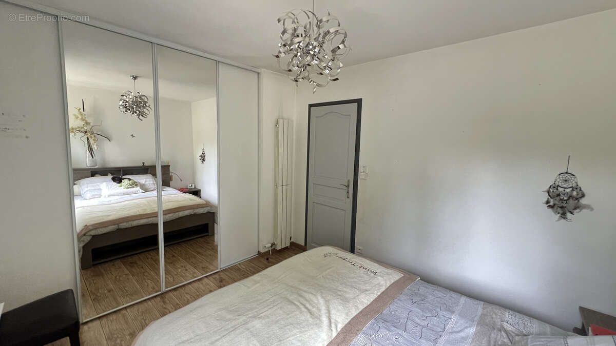 Maison à LA FERTE-ALAIS