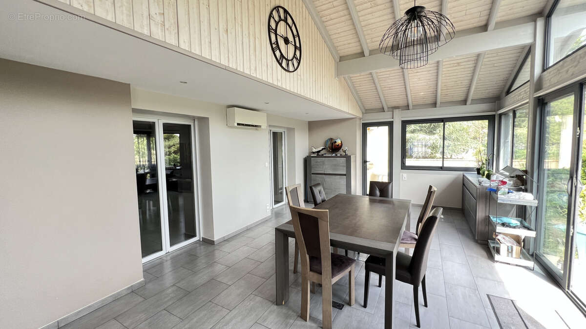 Maison à LA FERTE-ALAIS