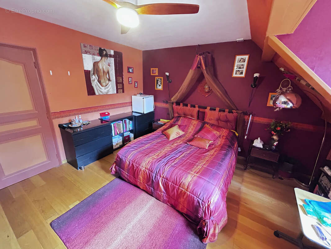 Maison à LA FERTE-ALAIS