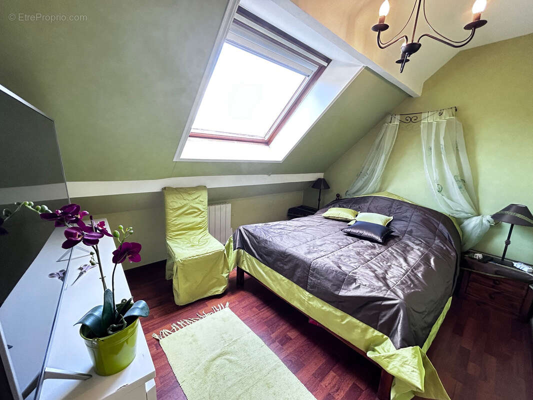 Maison à LA FERTE-ALAIS